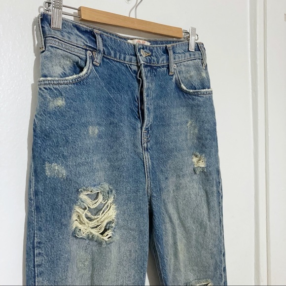 Free People Jeans Bren High Waist Distressed Boyfriend Jean Size 25 NWOT - Picture 4 of 11
